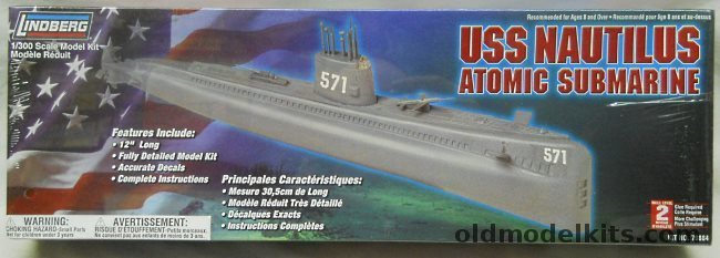 Lindberg 1/300 Nautilus Atomic Submarine, 70884 plastic model kit